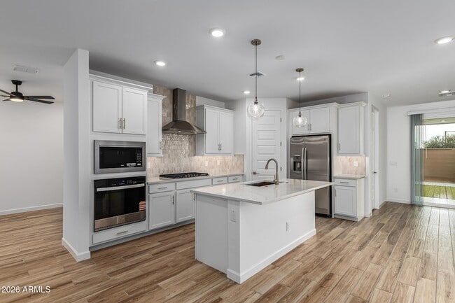 property at 6949 W Buckhorn Trail