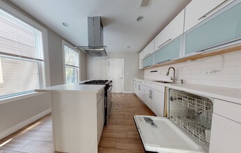 20 Marie Ave, Unit 2 in Cambridge, MA - Building Photo - Building Photo