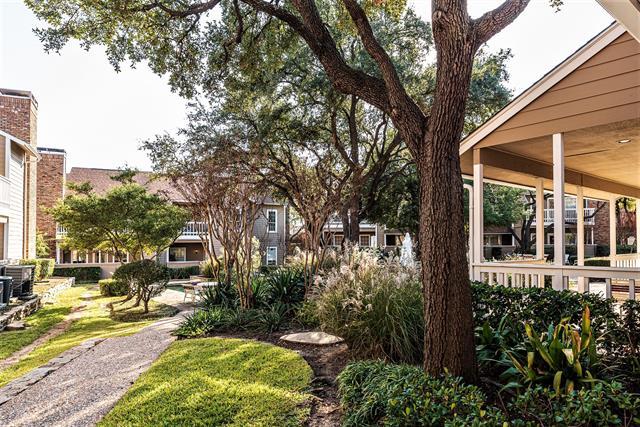 8600 Coppertowne Ln in Dallas, TX - Building Photo - Building Photo
