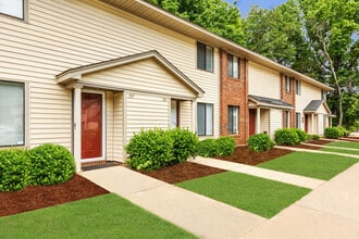 Fort Mill III in Fort Mill, SC - Foto de edificio - Building Photo