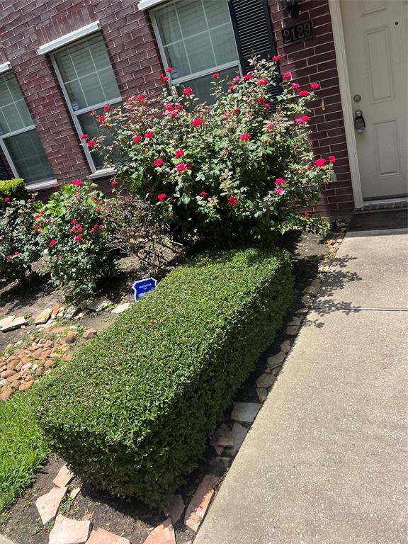 2129 Kemah Village Dr in Kemah, TX - Building Photo - Building Photo