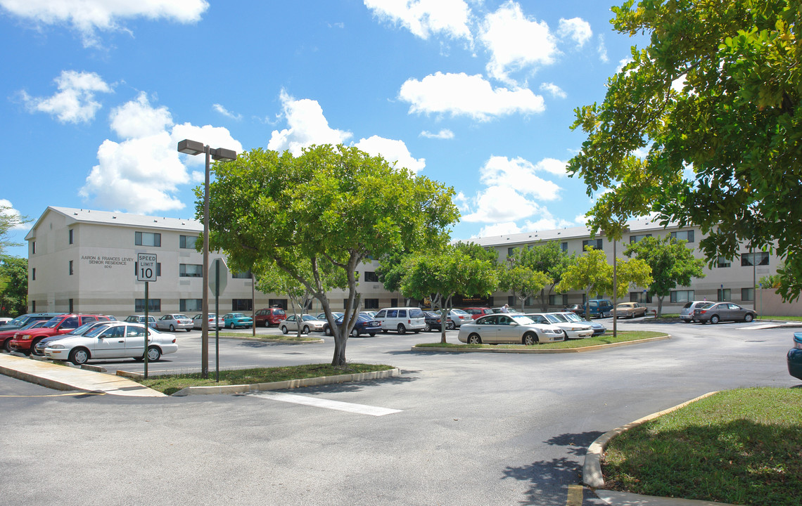 Federation Sunrise in Sunrise, FL - Building Photo