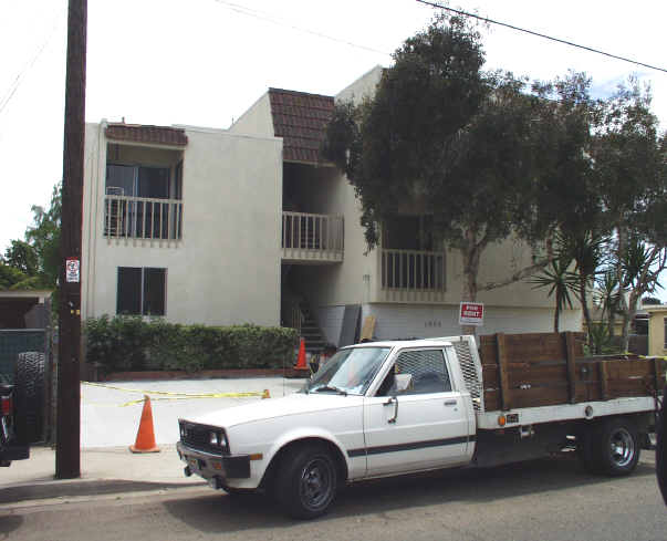 1925 Pacific Beach Dr in San Diego, CA - Building Photo - Building Photo