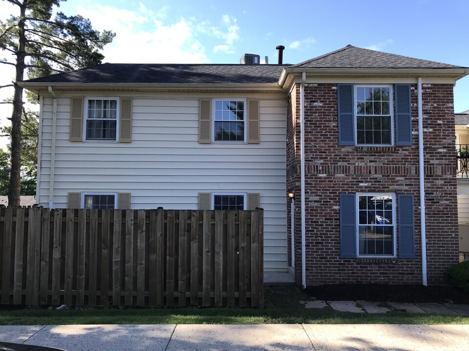 136 Oberlin Terrace, Unit Building 15 - Unit A - 1st Level in Lansdale, PA - Building Photo