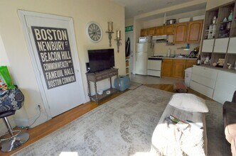 407 Marlborough St, Unit 22 in Boston, MA - Foto de edificio - Building Photo