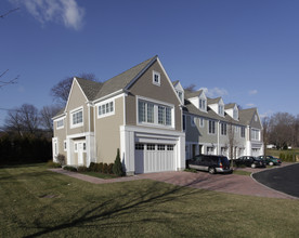 Palmer Hill Homes in Stamford, CT - Foto de edificio - Building Photo