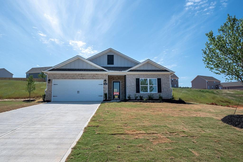 982 Minden Terrace in Fairburn, GA - Building Photo