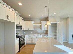 5025 NW Torchcrest Pl in Corvallis, OR - Building Photo - Building Photo