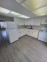 470 NE 18th Ave in Homestead, FL - Building Photo - Building Photo