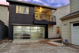 897 Knox St in Houston, TX - Building Photo