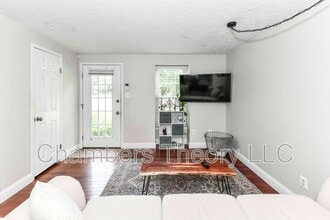 1661 Fieldthorn Dr in Reston, VA - Building Photo - Building Photo