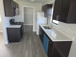1076 Hermosa Dr in Rockledge, FL - Building Photo - Building Photo