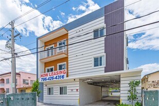 1534 NW 1st St in Miami, FL - Building Photo