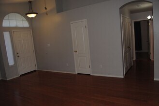 3025 Starside Dr in Bakersfield, CA - Building Photo - Building Photo