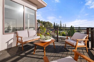 12 Panoramic in Berkeley, CA - Foto de edificio - Building Photo