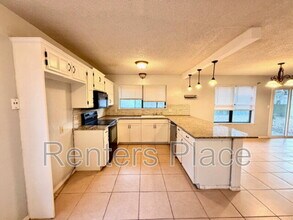 6824 E 95th St in Tulsa, OK - Building Photo - Building Photo