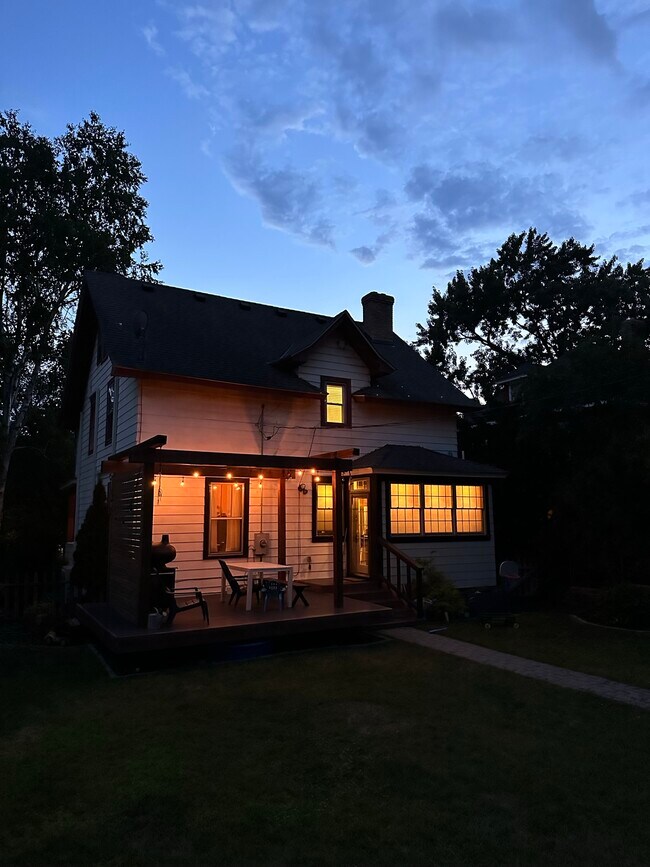 984 Hampden Ave W in St. Paul, MN - Building Photo - Building Photo