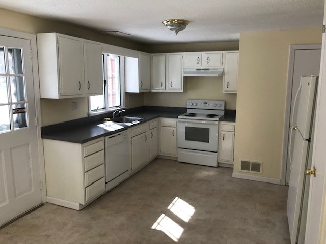 property at 31 Boulder Rd