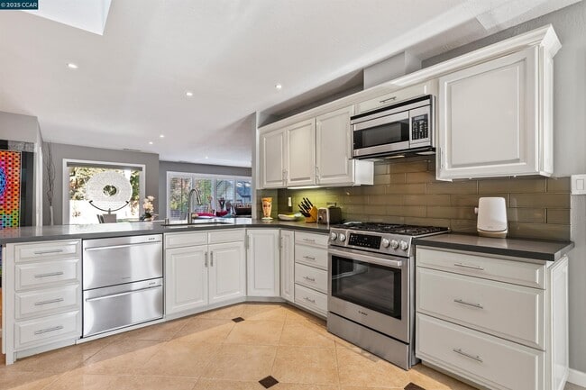 1536 Alamo Way in Alamo, CA - Building Photo - Building Photo