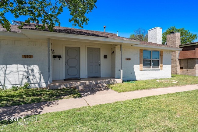 912 N Judge Ely Blvd in Abilene, TX - Foto de edificio - Building Photo