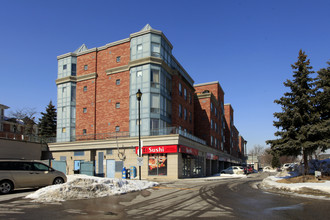 Central Park on Yonge in Vaughan, ON - Building Photo - Building Photo