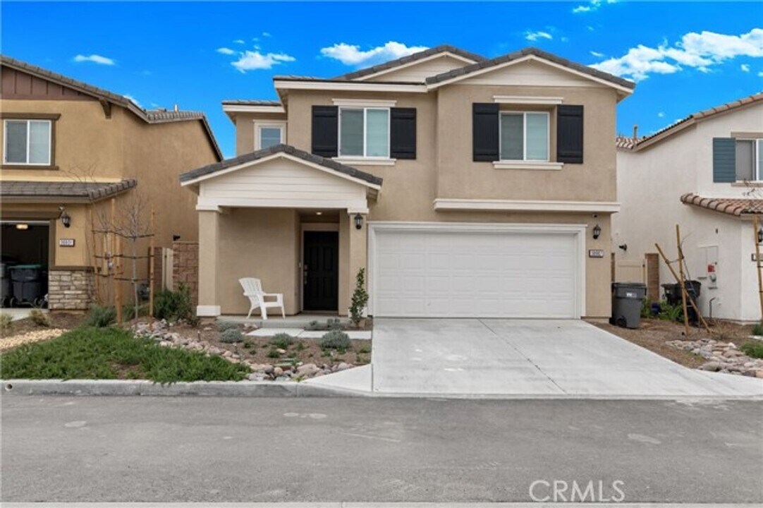 30907 Challenger Ct in Menifee, CA - Building Photo