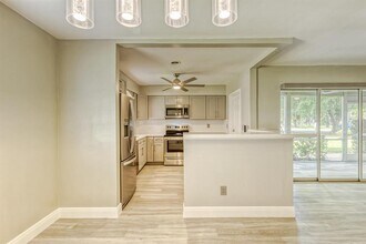 400 S Luna Ct, Unit 3 in Hollywood, FL - Building Photo - Building Photo