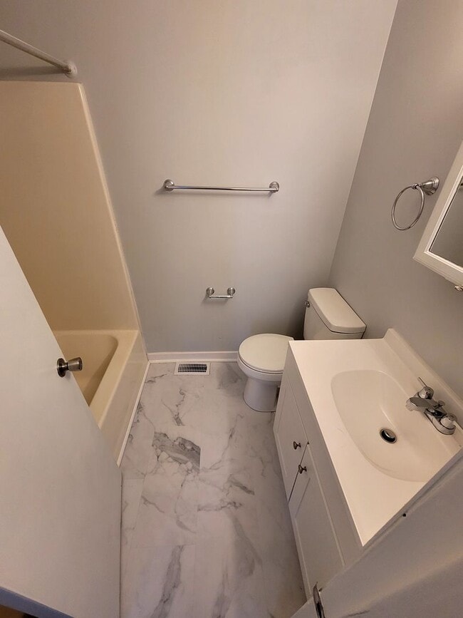 59 St Mark St in Petersburg, VA - Foto de edificio - Building Photo