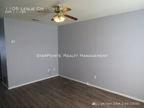 1105 Leslie Cir-Unit -Unit A in Killeen, TX - Foto de edificio - Building Photo