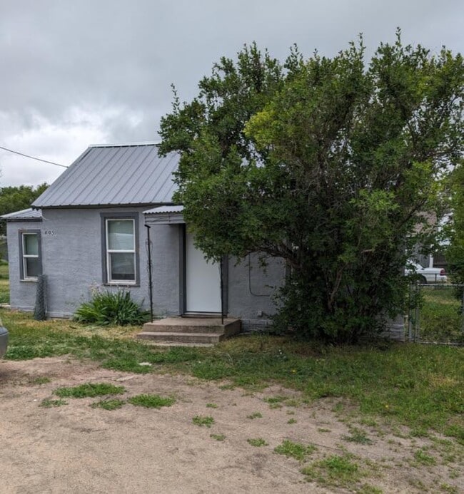 property at 805 Cleveland St