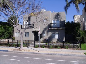 1753 17th St in Santa Monica, CA - Building Photo