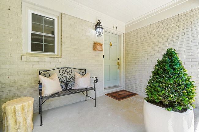 property at 614 Ellsworth Rd