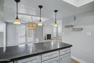 1920 E Maryland Ave in Phoenix, AZ - Building Photo - Building Photo