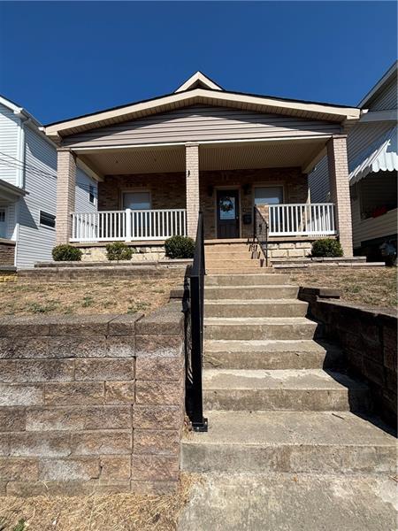 1015 Bernadina Ave in Ambridge, PA - Building Photo - Building Photo
