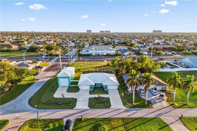 1138 SW 47th Terrace in Cape Coral, FL - Building Photo - Building Photo