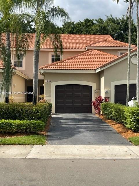 1001 Sorrento Dr in Weston, FL - Building Photo - Building Photo