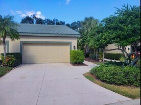 8512 54th Ave Cir E, Unit 0504 in Bradenton, FL - Building Photo