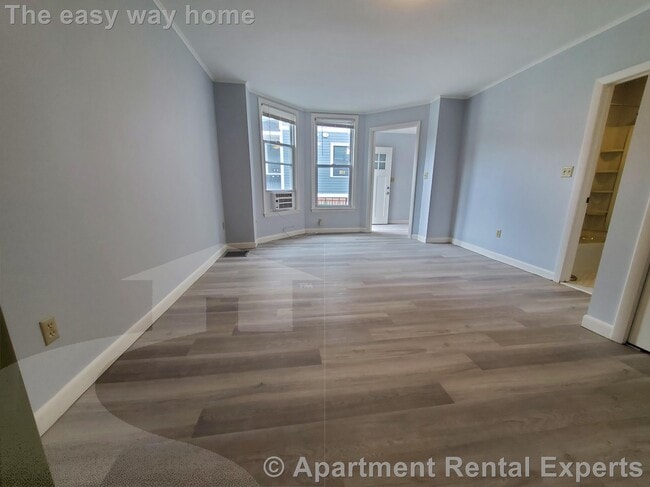 146 Highland Ave, Unit 2 in Somerville, MA - Foto de edificio - Building Photo