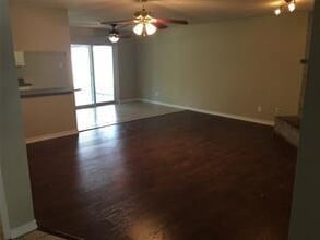 528 Park Center Blvd in Saginaw, TX - Building Photo - Building Photo