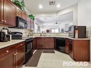 2611 W Fawn Dr in Phoenix, AZ - Building Photo - Building Photo