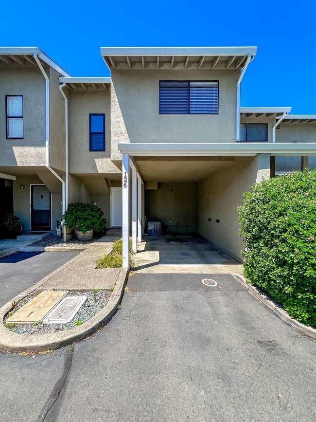 Adobe Creek Apartments