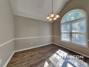 1512 Riverglen Dr in Loganville, GA - Building Photo - Building Photo