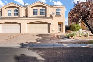 7101 Natalie Janae Ln NE in Albuquerque, NM - Building Photo