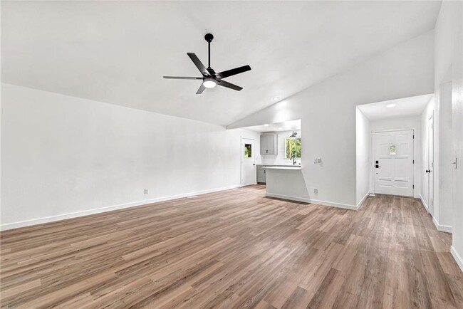 6 Brompton Dr in Bella Vista, AR - Foto de edificio - Building Photo