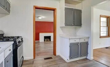 4224 E Lincoln Ave in Decatur, IL - Building Photo - Building Photo