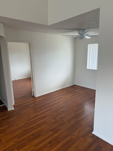 6825 Haskell Ave in Los Angeles, CA - Building Photo - Building Photo