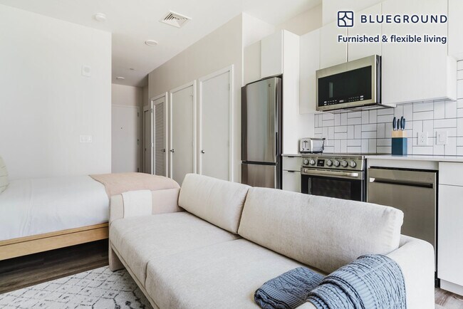 50 Salt St, Unit SI FL4-ID1091 in Revere, MA - Building Photo - Building Photo