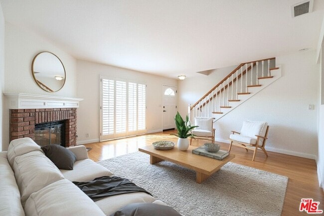 1411 12th St in Manhattan Beach, CA - Foto de edificio - Building Photo