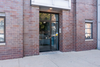 Paulina Park Apartments in Chicago, IL - Building Photo - Building Photo