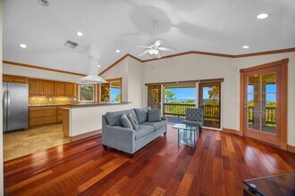 9 Huapala Pl in Lahaina, HI - Building Photo - Building Photo